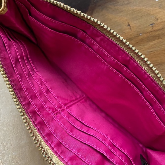 Coach Legacy Julia Wallet Clutch Wristlet - Picture 9 of 9